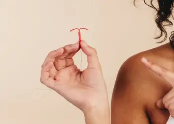 Projeto amplia acesso a contraceptivos de longa duração pelo SUS