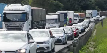 Feriado da Independência eleva em 23% o fluxo nas rodovias do Paraná