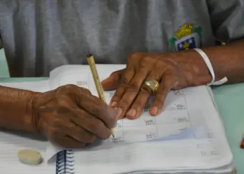 Prefeitura abre inscrições para prova de certificação da EJA em Cascavel