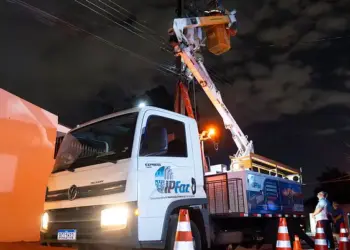 Prefeitura autoriza novas obras de iluminação pública em avenidas, ruas e praça