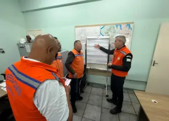 Foz do Iguaçu e Maringá trocam experiências sobre prevenção e resposta a emergências climáticas