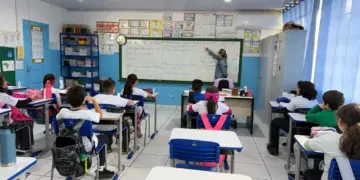 Prefeitura confirma prêmio do IDEB em duas parcelas para profissionais da educação