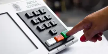 Justiça Eleitoral julga 93,1% das candidaturas no Paraná e mantém 75 pendentes