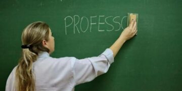 Quem cuida da educação também precisa de cuidado