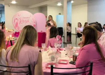 Foz do Iguaçu inicia programação do Outubro Rosa com ações voltadas à saúde da mulher