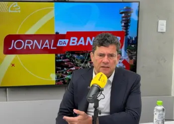 Moro descarta alta do IPVA e promete manter escolas cívico-militares