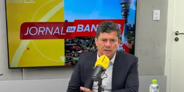 Moro descarta alta do IPVA e promete manter escolas cívico-militares