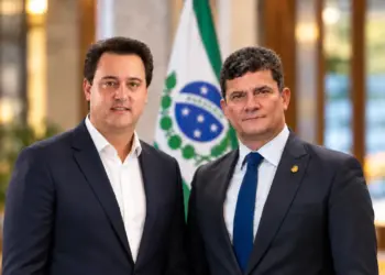 Ratinho Júnior reconhece vitória de Moro e se compromete com transição responsável